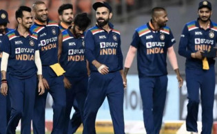 হঠাৎ করেই ভারতকে নিয়ে অবিশ্বাস্য মন্তব্য করলো ভারতীয় গণমাধ্যম