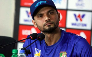 বিসিবিকে একটি শর্ত বেধে দিলেন মাশরাফি