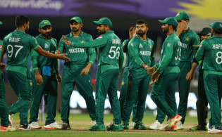 ২ তারকা ক্রিকেটারকে ছাড়াই ঢাকায় আসছে পাকিস্তান