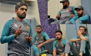 হারের পর সতীর্থদের উদ্দেশ্যে বাবরের ‘মোটিভেশনাল স্পিচ’ ভাইরাল ভিডিওসহ