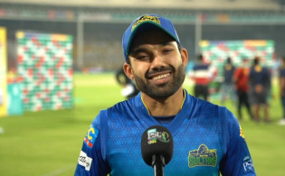 দারুন সুখবর দিলেন রিজওয়ান