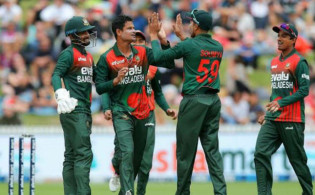 পাকিস্তান সিরিজের স্কোয়াডে কপাল খুলল যাদের