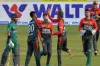 শুরুতেই উবকেট তুলে নিল মুস্তাফিজ, দেখেনিন সর্বশেষ স্কোর
