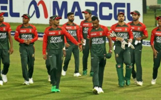 প্রত্যেক ক্রিকেটারকে ৬০ হাজার টাকা জরিমানা