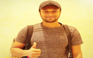 দেশে ফিরছেন সাকিব, প্রথম টেস্ট খেলা নিয়ে পাওয়া গেলো নতুন সংবাদ