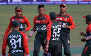 একাধিক পরিবর্তন নিয়ে শেষ ম্যাচে মাঠে নামছে বাংলাদেশ