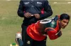১ ওভারে সর্বোচ্চ উইকেট নেওয়ার বিশ্বরেকর্ড গড়লেন মাহমুদউল্লাহ