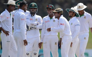 টেস্ট দল ঘোষণার আগে দুশ্চিন্তায় নির্বাচকরা