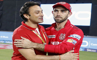 এবার ভারতের বাইরেও খেলবে আইপিএলের দলগুলো