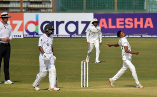 উইকেটশূন্য বোলারদের নিয়ে যা বললেন লিটন