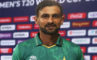 অবসর নিয়ে চুড়ান্ত সিদ্ধান্ত জানিয়ে দিল মালিক