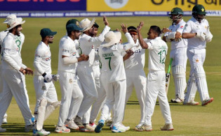 দ্বিতীয় ইনিংসেও ঘুরে দাঁড়াবে বাংলাদেশ, বড় আশা তাইজুলের