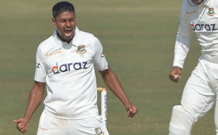 ১৫০ করলেন তাইজুল