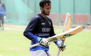 সাকিবের টেস্ট খেলা নিয়ে নতুন খবর জানালো নির্বাচকরা