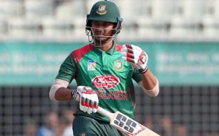 এবার সাকিবের পরিবর্তে নিউজিল্যান্ড সফরের সুযোগ পাচ্ছেন ফজলে রাব্বী