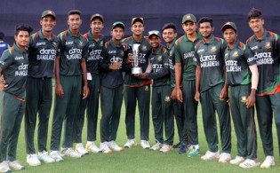 ফাইনালে ভারতকে বিশাল রানের টার্গেট দিল বাংলাদেশের