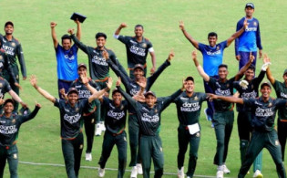 বিশ্বকাপের জন্য ১৫ সদস্যের দল ঘোষণা করলো বিসিবি