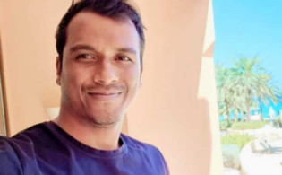 কাকে উদ্দেশ করে এমন রহস্যময় স্ট্যাটাস লিখলেন রুবেল