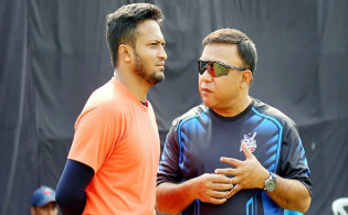 ব্রেকিং নিউজ: সাকিবদের কোচ হচ্ছেন খালেদ মাহমুদ সুজন