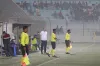 ফুটবল মাঠে এমন দৃশ্য আগে কখনো দেখেছেন