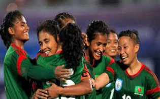 ভারতকে হারিয়ে পয়েন্ট টেবিলের শীর্ষে বাংলাদেশ,দেখুন অন্যদের অবস্থান
