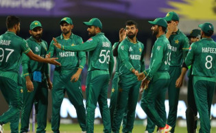 রমিজ রাজার নতুন নতুন সিদ্ধান্তে বদলে যাচ্ছে পাকিস্তান ক্রিকেট