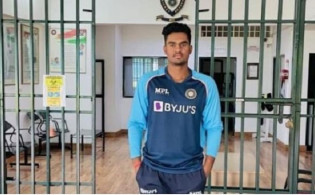 ভারতের জার্সি গায়ে ২০২২ বিশ্বকাপ মাতাবেন মুদির ছেলে