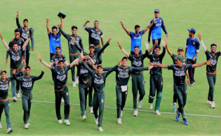 এশিয়া কাপ: নেপালকে বিশাল রানের টার্গেট দিল বাংলাদেশ