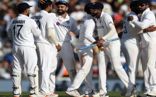 দক্ষিণ আফ্রিকার ১ম টেস্ট ম্যাচের জন্য শক্তিশালী একাদশ ঘোষণা করলো ভারত