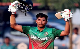 ব্যাটিং ঝড়ে আবারও সেঞ্চুরি করলেন সৌম্য