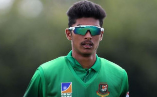অবশেষে দল পেলেন লেগ-স্পিনার রিশাদ