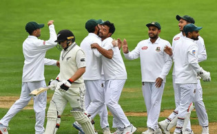 আজ রাতে মাঠে নামছে বাংলাদেশ ও নিউজিল্যান্ড