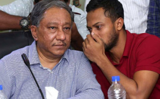 দেশের জন্য না খেললে সেরা হয়ে লাভ কি, সাকিব প্রসঙ্গে পাপন