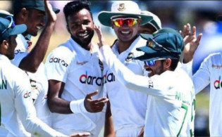 বাংলাদেশের বিপক্ষে দুর্দান্ত খেলছে নিউজিল্যান্ড,সর্বশেষ স্কোর