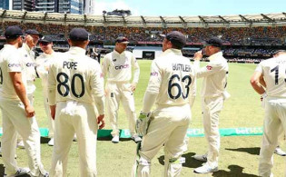 হঠাৎ করেই দু:সংবাদের কালো ছায়া নেমে এলো ইংল্যান্ড দলে