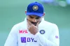 ব্রেকিং নিউজ : হঠাৎ করেই অনেক বড় ও কঠিন সিদ্ধান্ত নিলেন কোহলি