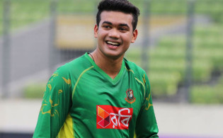 নিজের দলের জন্য সবার কাছে দোয়া চাইলো তাসকিন