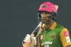 খুলনাকে বিশাল রানের টার্গেট দিলো ঢাকা