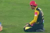 খেলার মাঝে কিভাবে নামাজের সময় বের করতে হয়,দেখালেন মাহমুদুল্লাহ