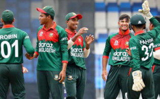 শেষ হলো টস : বাঁচা মরার লড়াইয়ে মাঠে নামছে বাংলাদেশ, দেখেনিন একাদশ