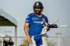 নেতৃত্তের জন্য রোহিত প্রস্তুত থাকলেও যে ক্রিকেটারকে বেছে নিচ্ছে নির্বাচকরা