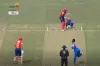 বাঁচা মরার লড়াইয়ে ব্যাটিং করছে গেইল,দেখেনিন সর্বশেষ স্কোর