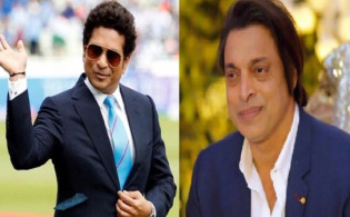 হঠাৎ করেই শচীন টেন্ডুলকারকে নিয়ে অবিশ্বাস্য মন্তব্য করলেন : শোয়েব