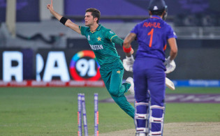 ভারতের বিপক্ষে যে রেকর্ড গড়তে চান শাহীন আফ্রিদি,জানিয়ে দিলেন আগেই