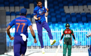 বিশ্বকাপ : ভারতের বিপক্ষে অল-আউট হয়ে গেলো বাংলাদেশ