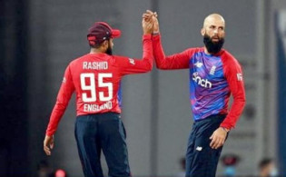 6,6,6,6 মঈন আলীর ছক্কা বৃষ্টিতে চমক দেখালো ইংল্যান্ড
