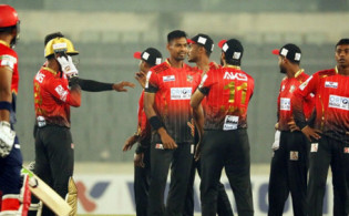 আজকের ম্যাচ শেষে পাল্টে গেল বিপিএলের পয়েন্ট টেবিল দেখেনিন সর্বশেষ তালিকা