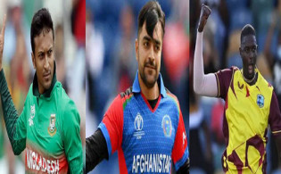 টি-২০ ক্যারিয়ারে এখন পর্যন্ত ডাবল হ্যাটট্রিকের বিশ্ব রেকর্ড গড়েছেন যে চার তারকা ক্রিকেটার