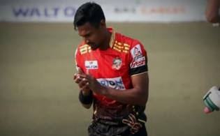 অবিশ্বাস্য : বিপিএলে প্রথমবারের মত ১ ম্যাচে এতোগুলো উইকেট নিলেন মোস্তাফিজ