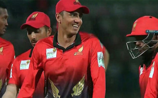 বাংলাদেশের মাটিতে থেকে বাংলাদেশকে সাবধান করে যে বাণী দিলেন মুজিব
